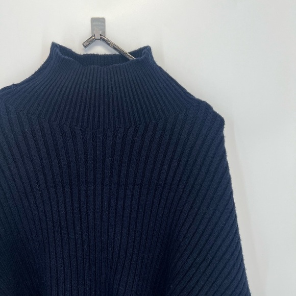 Zara Navy Turtleneck Sweater - Picture 2 of 8
